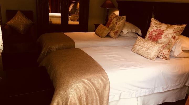Amoris Guest House - Waterkloof Ridge