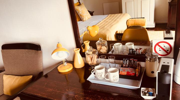 Amoris Guest House - Waterkloof Ridge