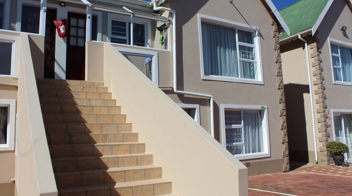 Waterside Living - Blues Bay 04