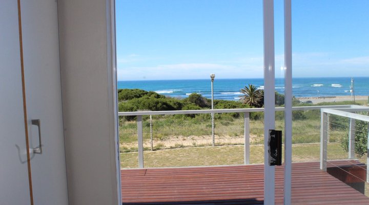 Waterside Living - Blues Bay 04