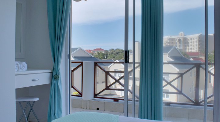 Waterside Living - Aruba Breeze 12