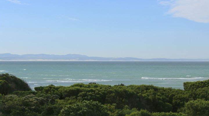 Waterside Living - Blues Bay 16