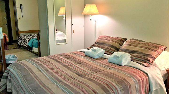 #09 Snowline Lodge Condo