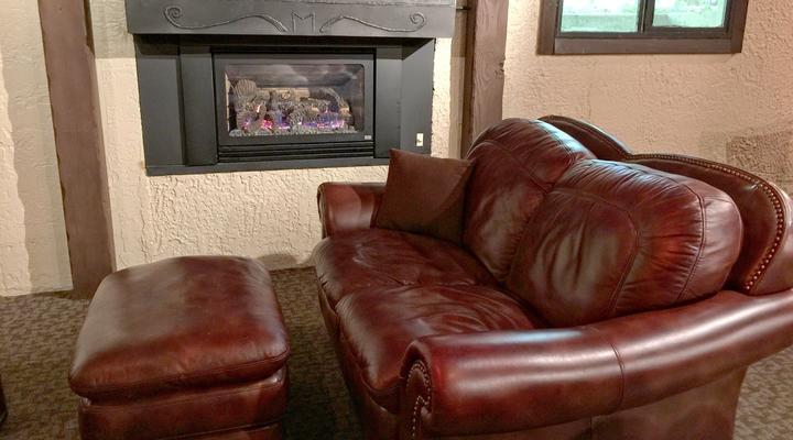 #09 Snowline Lodge Condo