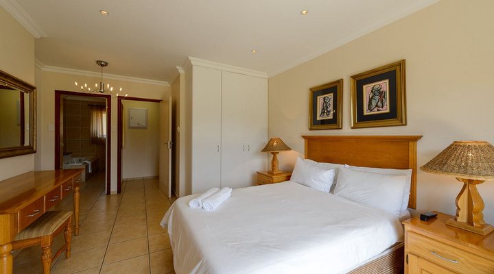 Four Bedroom Deluxe Villa 10429