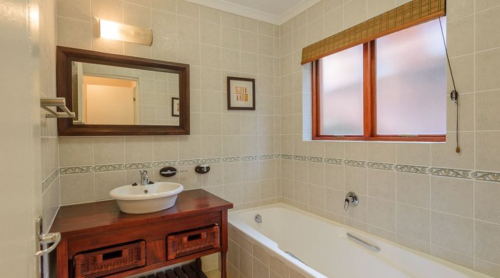 Four Bedroom Deluxe Villa 10905