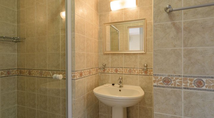 Four Bedroom Deluxe Villa 10905