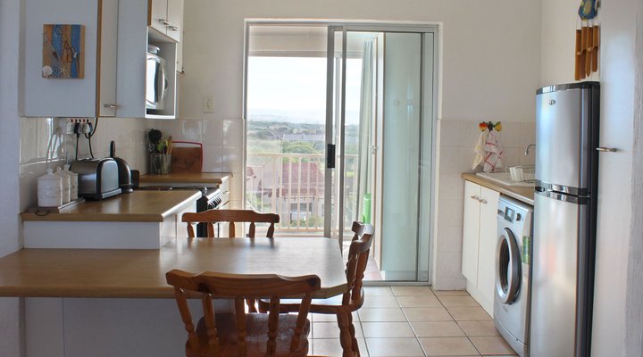 Waterside Living - Dolphin Bay 03