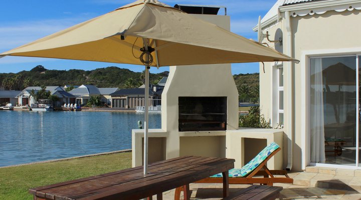 Waterside Living - Marina Martinique 1297