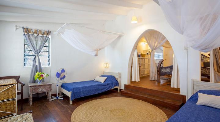 Kenyaways Beach B&B Diani Beach