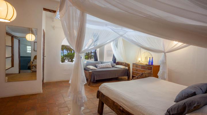 Kenyaways Beach B&B Diani Beach