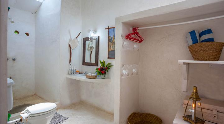 Kenyaways Beach B&B Diani Beach