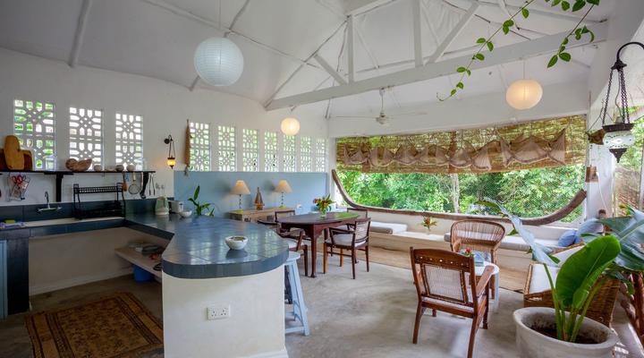 Kenyaways Beach B&B Diani Beach