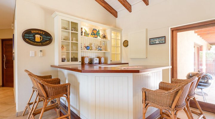 Four Bedroom Luxury Villa 5916