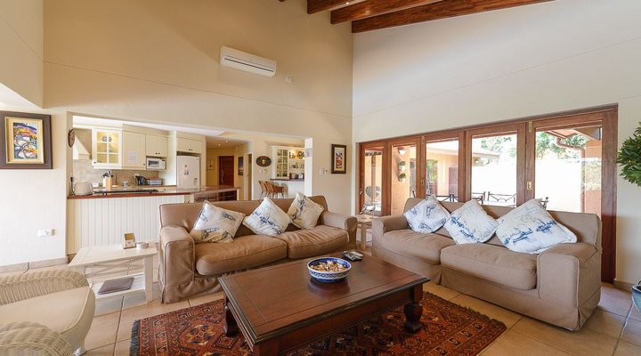Four Bedroom Luxury Villa 5916