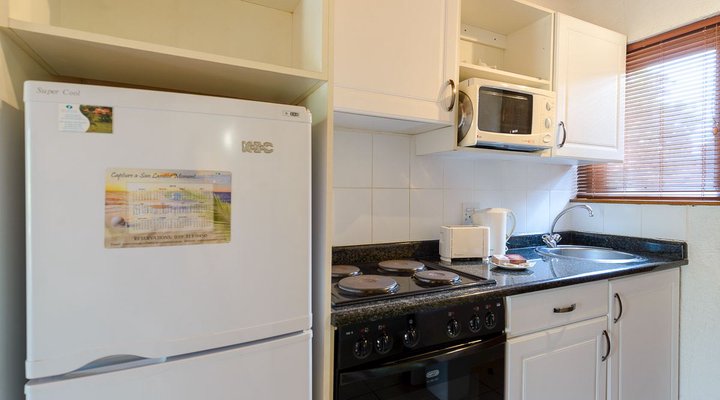 Bachelor Studio Villa 2515
