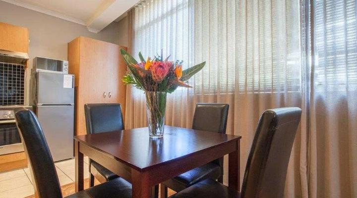 The Square 332 by CTHA