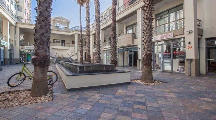 The Square 332 by CTHA