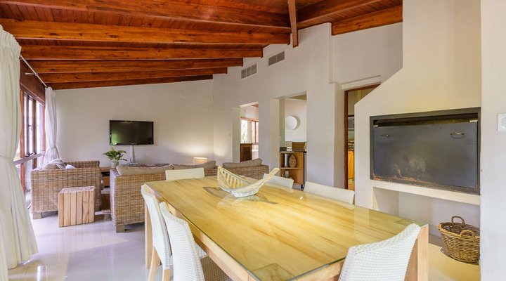 Four Bedroom Superior Villa 12101