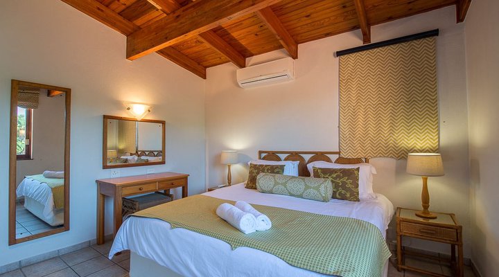 Four Bedroom Superior Villa 3512