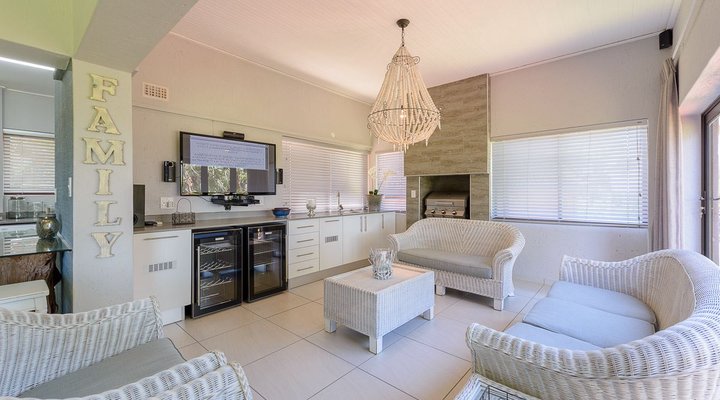 Four Bedroom Superior Villa 3708