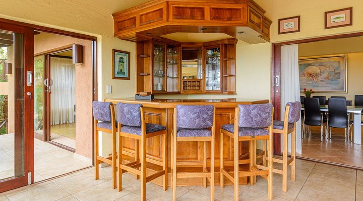 Three Bedroom Luxury Villa 13908