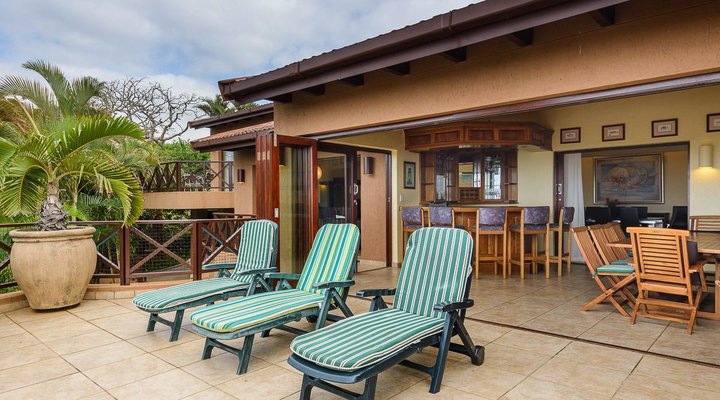 Three Bedroom Luxury Villa 13908