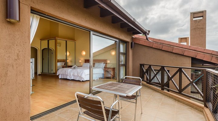 Three Bedroom Luxury Villa 13908