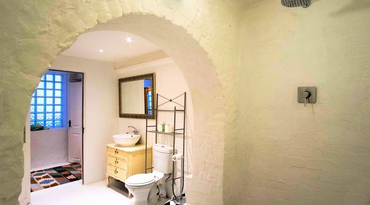 Green Point Garden Apartment