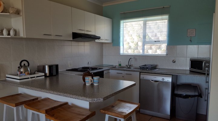 Big Bay Beach Club Moondance 