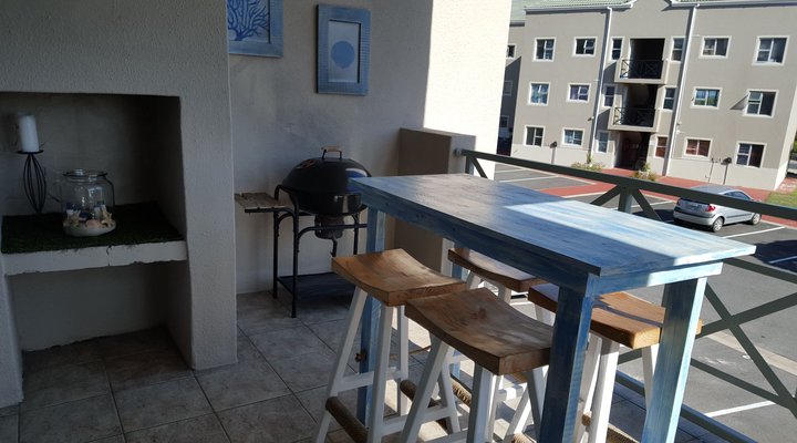 Big Bay Beach Club Moondance 