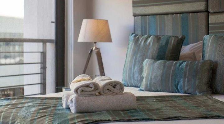 St Georges 304 by CTHA