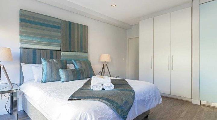 St Georges 304 by CTHA