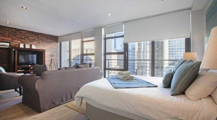 St Georges 304 by CTHA