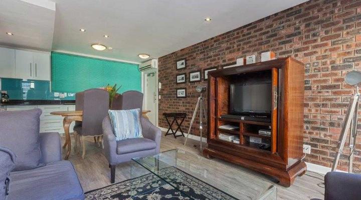 St Georges 304 by CTHA