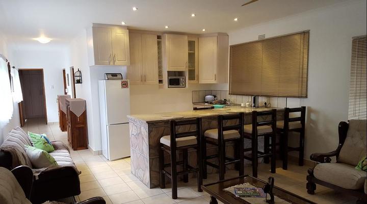 African Dwarf Kingfisher Guesthouse