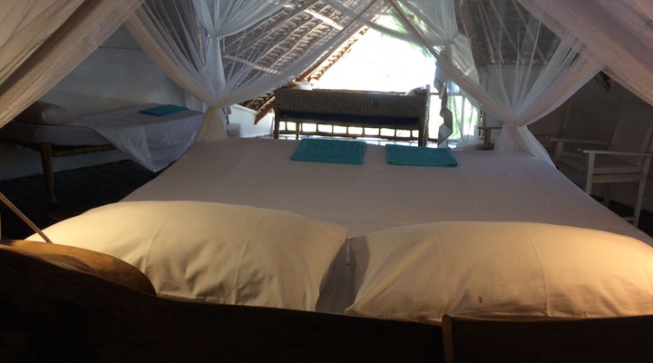 Merry Crab Beach Hotel