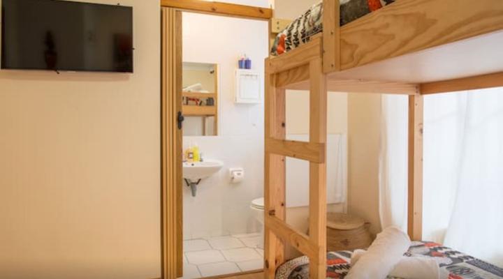 Casa R & R WITH SOLAR