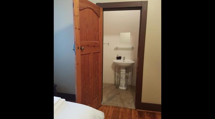 Francisco Guesthouse & Villa Clarens