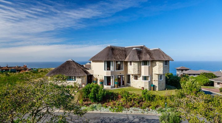 Pezula Luxury Under Thatch - GN8