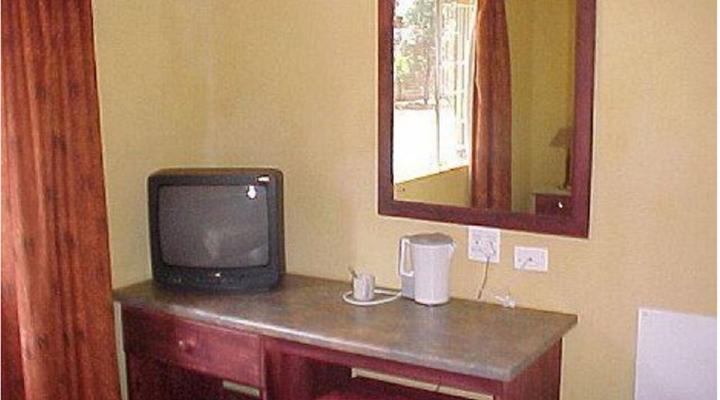 Custodian Court Guesthouse