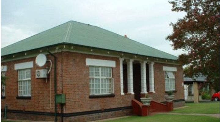 Custodian Court Guesthouse