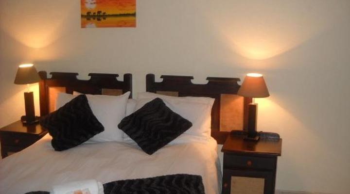 Beverly Hills Guest Lodge