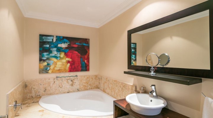 Pezula Luxury Under Thatch - GN8