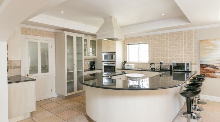 Pezula Rambling Elegance CM31