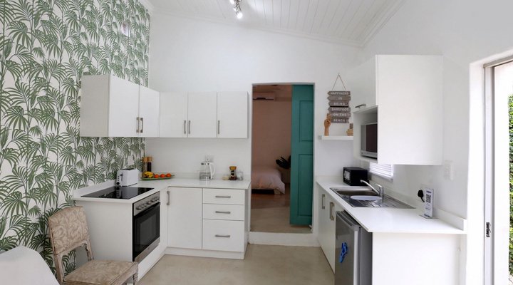 Areca Palm Cottage