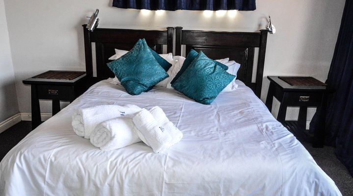 Emanzini Guest House