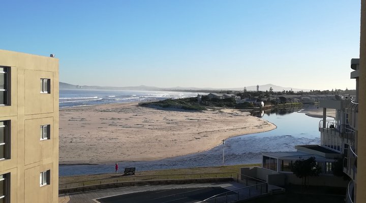 Lagoon Beach 310