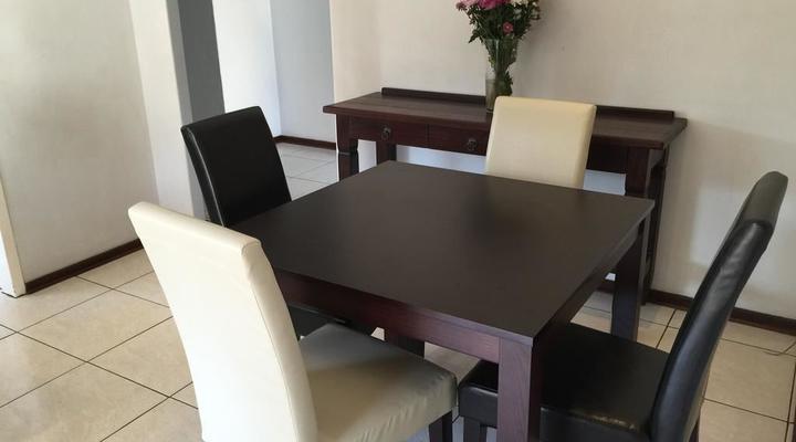 99 On Alma Private Lodge