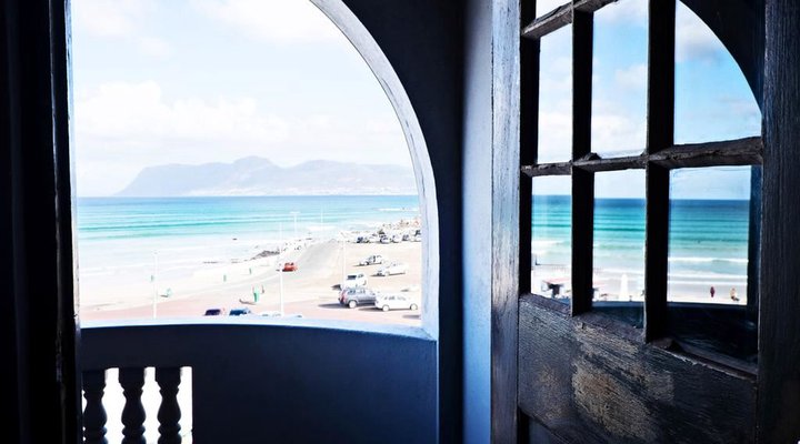 African Soul Surfer Backpackers